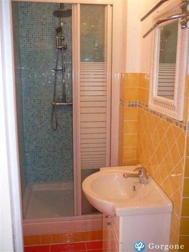 Photo n&deg;6 de :Studette, �quip�e,prox tt com.,joli quartier bord de mer, GR34, Wifi, 