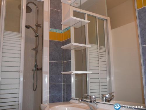 Photo n&deg;8 de : Joli T3, b.de mer, pr�s ville close, tt com., 100m plages, WjFi