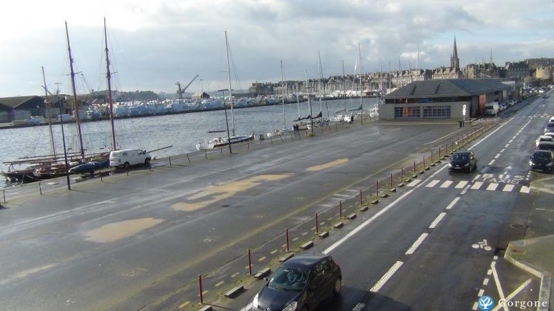 Photo n°10 de :Bel Apt T2 vue sur Bassin, 50 m plage du sillon, parking 