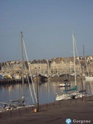 Saint-Malo Bel apt t2 vue sur bassin, 50 m plage du sillon, parking 