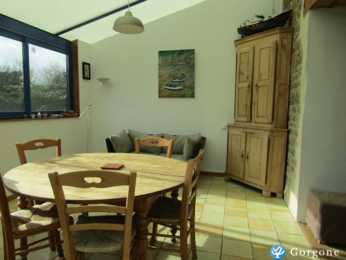 Photo n°9 de :maison de vacances d't  la pointe du meinga  st coulomb