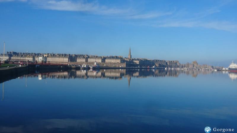 Photo n°1 de :Saint Malo tout  pied, bel appart avec parking
