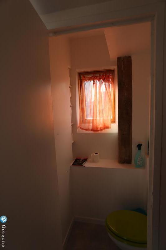 Photo n°5 de :Intra-muros, duplex de 80 m2 dans immeuble du XVIIIe, 30 m de la plage