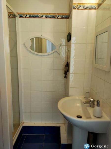 Photo n°8 de :T3 - 2 chambres - Intra-muros / Mer. Parking dans la cour