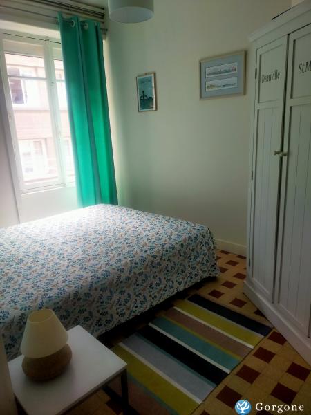 Photo n°7 de :T3 - 2 chambres - Intra-muros / Mer. Parking dans la cour